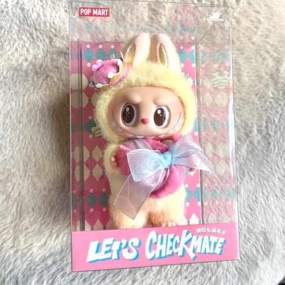 Labubu The Monsters Let’s Checkmate Queen Plush Pendant - Picture 1 of 10